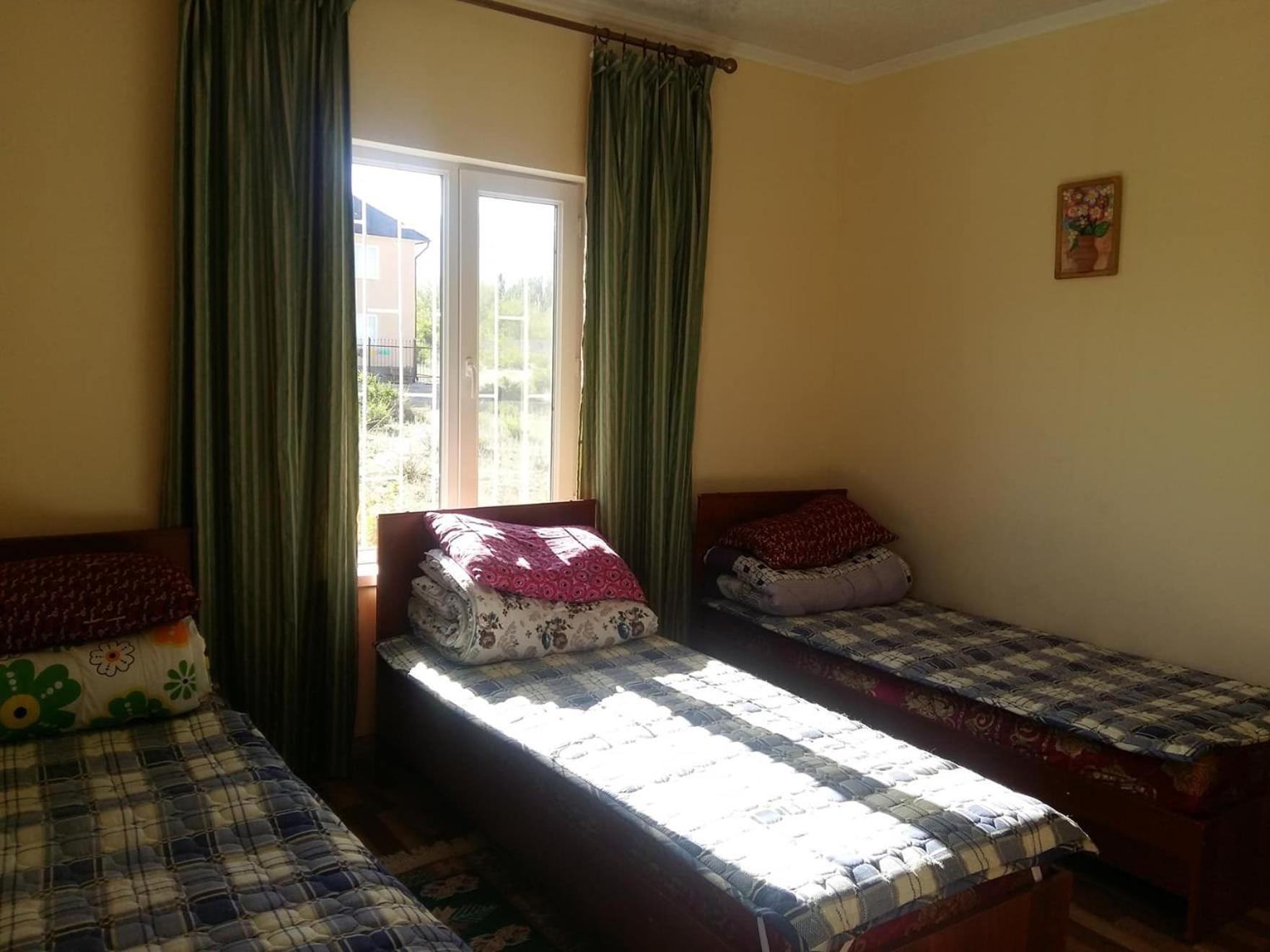 צ'ולפון-אטא Altynai Guest House מראה חיצוני תמונה